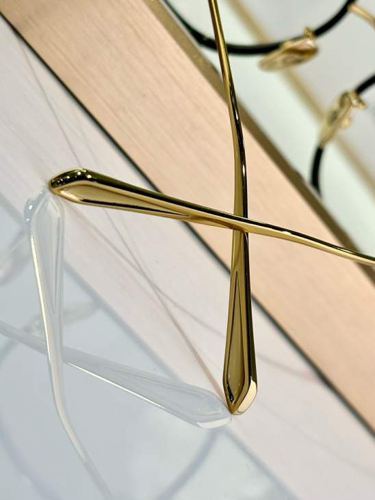 Picture of Linda Farrow Sunglasses _SKUfw75055947fw